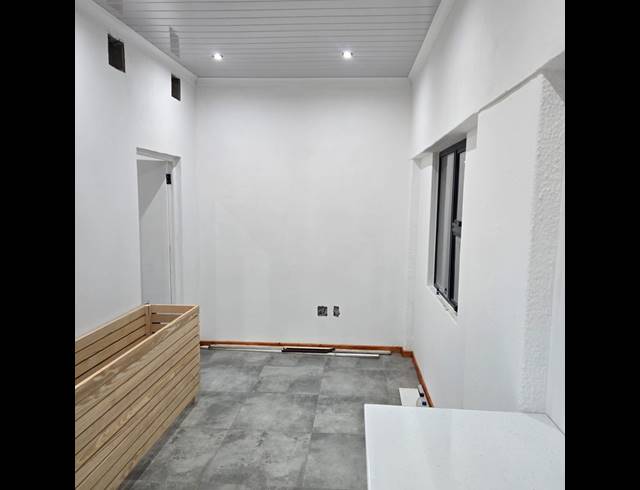 1 bed property to rent in MONTE VISTA